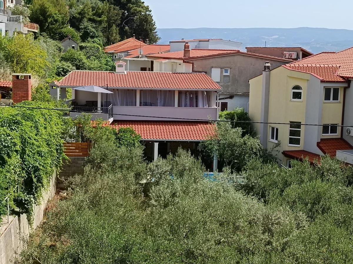 Villa Vlade- From The Heated Pool To The Beach In 1 Minute เยเซนิเซ ภายนอก รูปภาพ